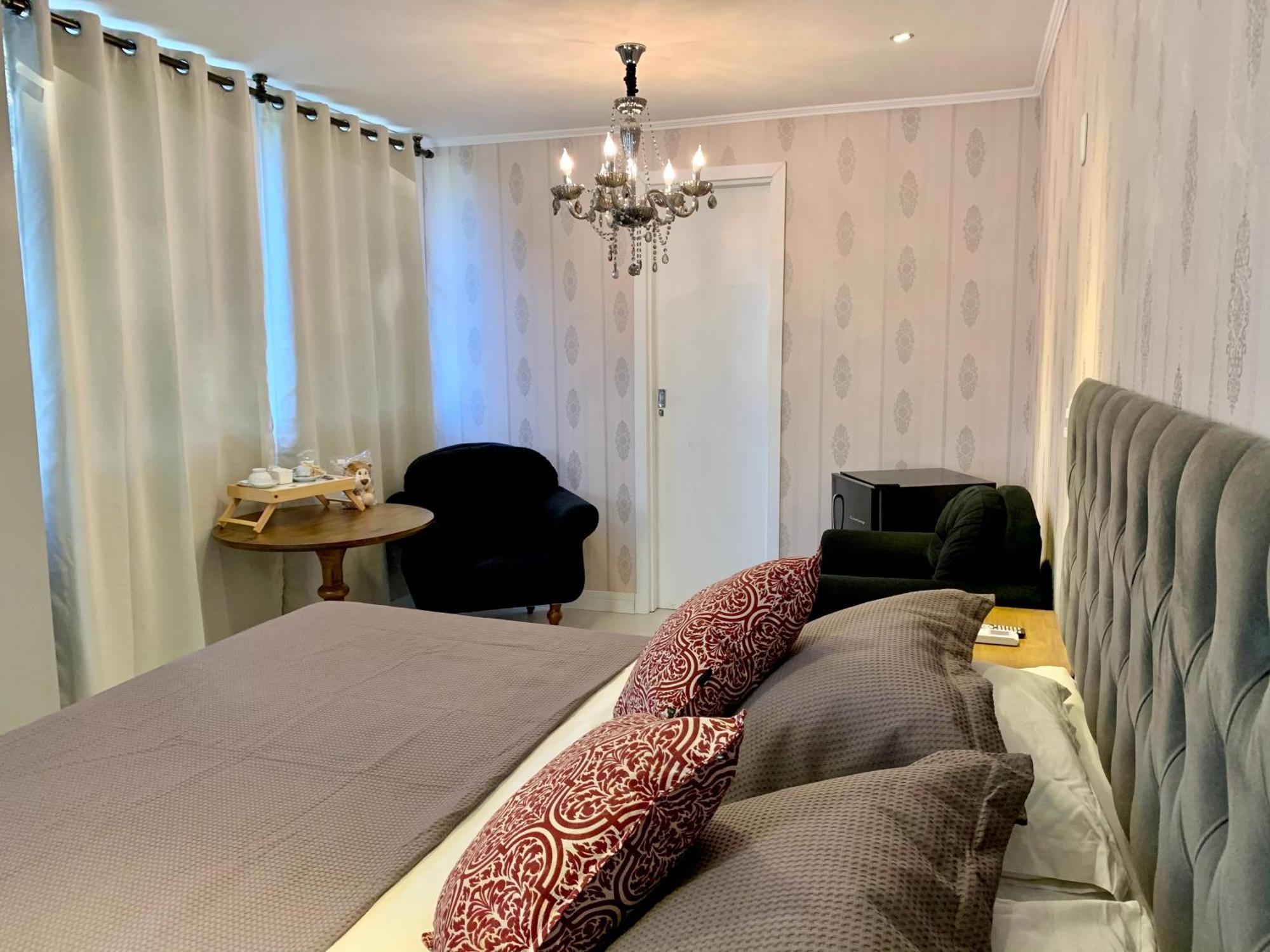 Eleganz Hostel & Suites Gramado Eksteriør bilde